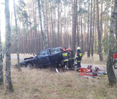 Koszmarny wypadek w woj. lubuskim. Kobieta godzinami czekała na pomoc obok zwłok męża