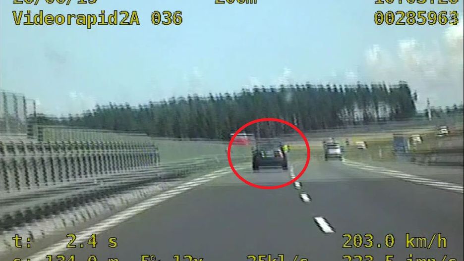 Mężczyzna przekroczył prędkość o 62 km/h
