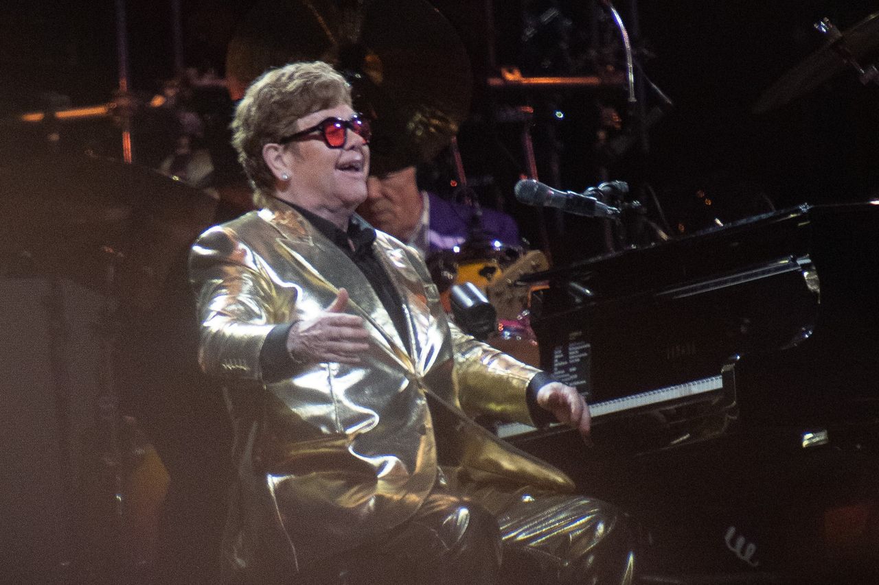 Elton John - ONS
