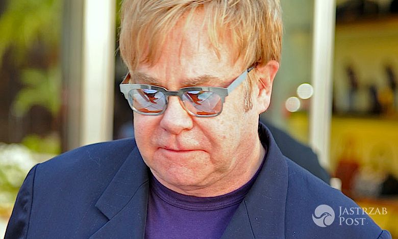 Elton John jest chory