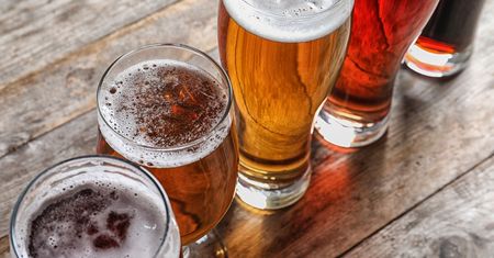 Zaskakujące wyniki badań. Sprawdzali, jaki wpływ picie alkoholu ma na ludzki mózg