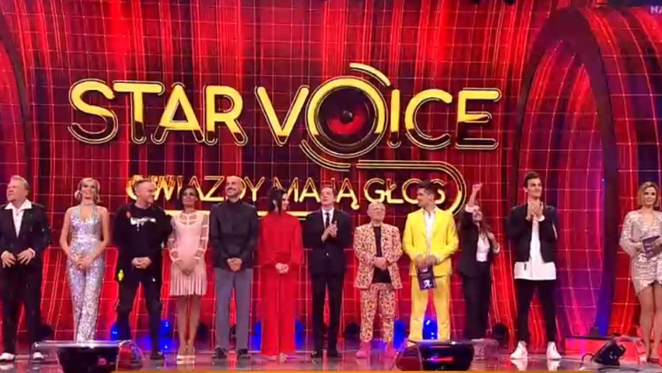 Uczestnicy i prowadzący programu "Star Voice".