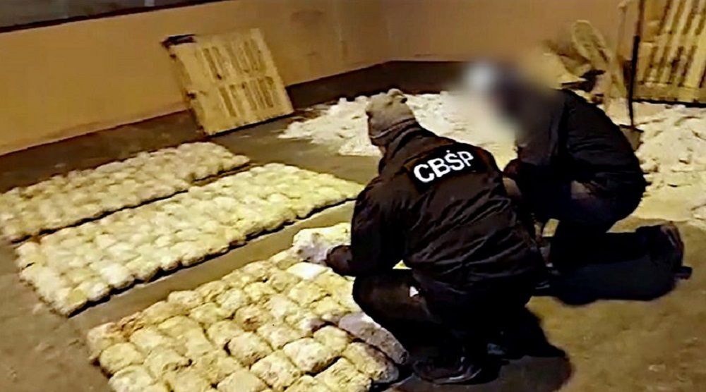 Sukces CBŚP i KAS. Służby przechwyciły ponad ćwierć tony heroiny o wartości 60 mln złotych
