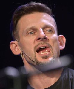 Michał Wójcik się żeni. Kabareciarz zapewnia: "Będzie ślub"