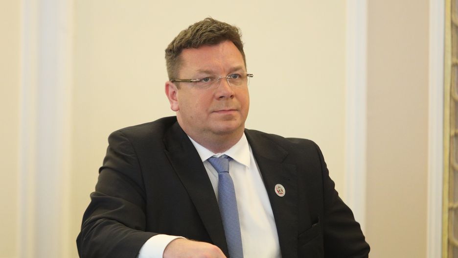 Krzysztof Sadowski był związany z programem "Tęczowy Music Box". Na zdjęciu Michał Wójcik.