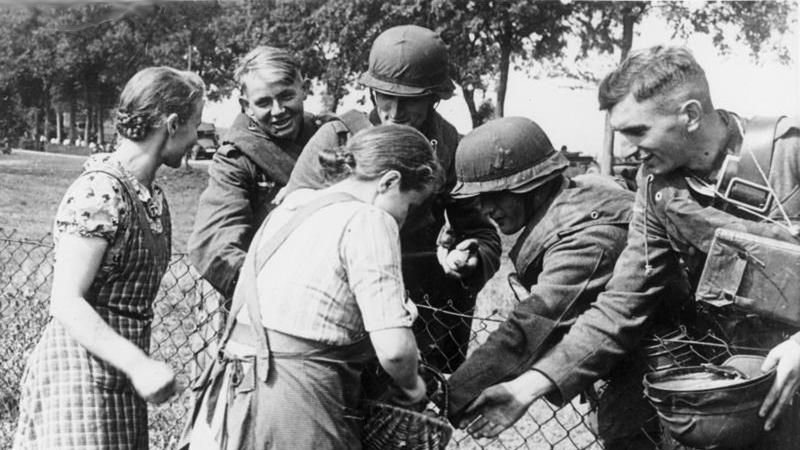 Nie tylko przedstawiciele niemieckiej mniejszości w Polsce (na zdjęciu) dobrze wspominali moment kontaktu z żołnierzami Wehrmachtu