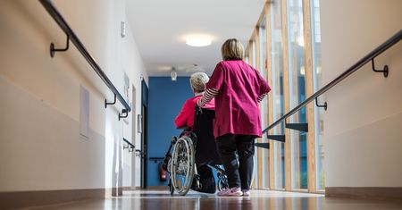 Szpital w Sanoku wstrzymał przyjęcia pacjentów na planowane zabiegi