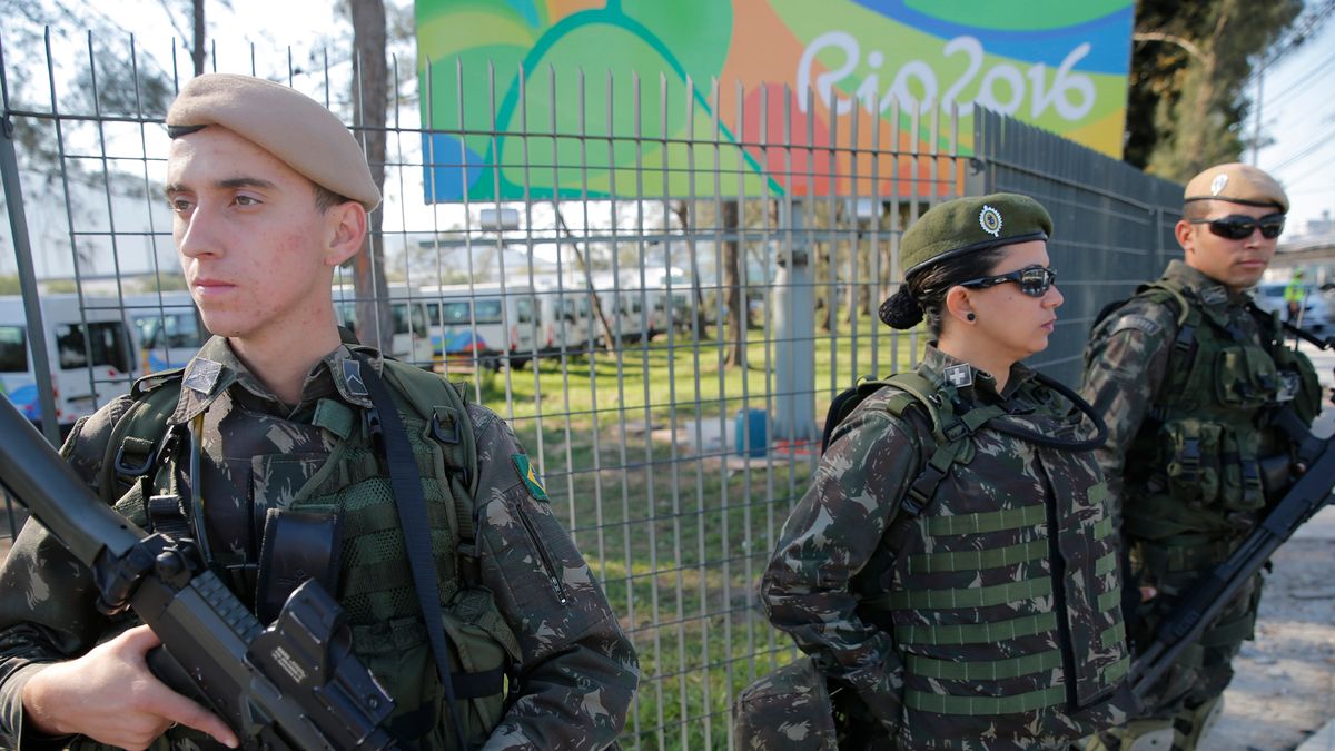 Military personnel stand guard outside the 2016 Rio Olympics Village in Rio de Janeiro, Brazil, July 27, 2016.    REUTERS/Damir Sagolj  