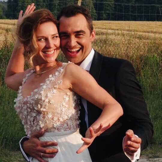 Julia Chmielnik i Marcin Przybylski stanęli na ślubnym kobiercu