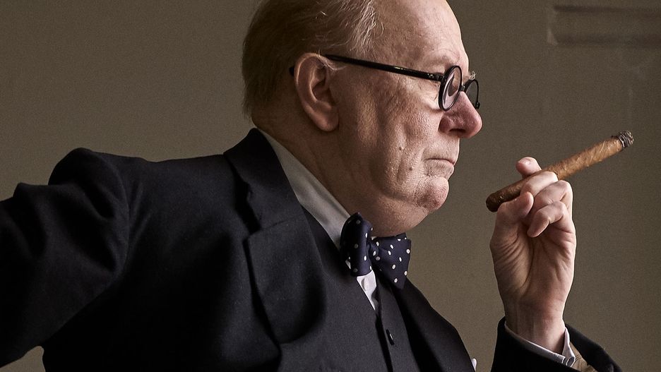 Wielki polityk, jakim był Churchill, zasługuje na lepszy film