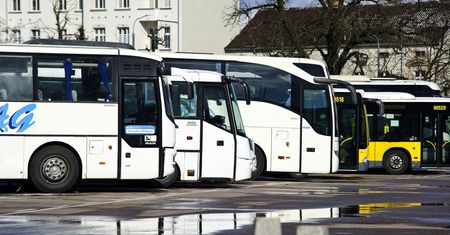 Koronawirus w Polsce. Pasażer autokaru do Zakopanego zakażony. Jest apel sanepidu