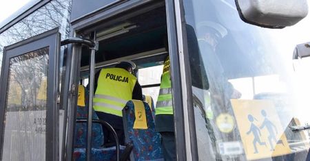 Lubuskie. Dzieci miały jechać na wycieczkę. Kierowca autokaru był pijany