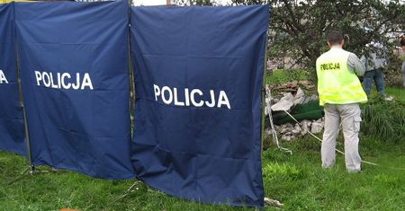 Zwłoki przed szpitalem MSWiA w Lublinie leżały od miesięcy