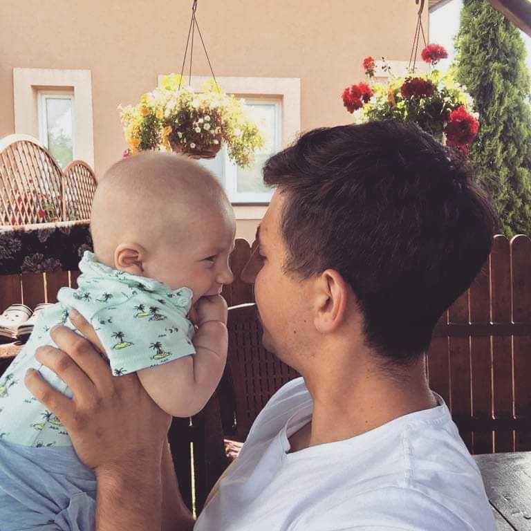 Paweł Borysewicz z synkiem