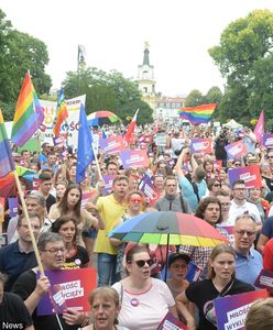 Solidarni z Białymstokiem. Wiec przeciw przemocy w stolicy Podlasia