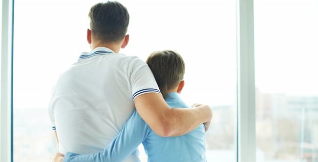 Więcej dzieci posiada smartfony niż ojców. Druzgocące dane