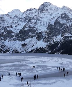 Zakopane. Morskie Oko. Szokujące zachowanie turystów. Reaguje TPN