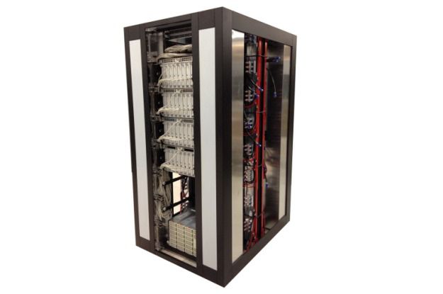 NVIDIA Tesla napędzają superkomputer