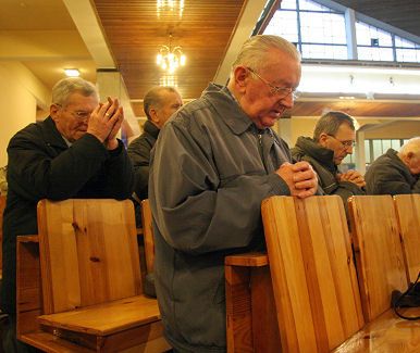 Ksiądz z Halemby dla WP: mówię rodzinom "czekamy"