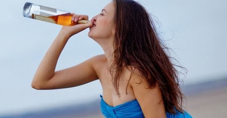 Bourbon 37 razy gorszy od wódki!
