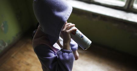 Olkusz. Dwie nastolatki zatruły się wódką na urodzinach kolegi. Trafiły do szpitala