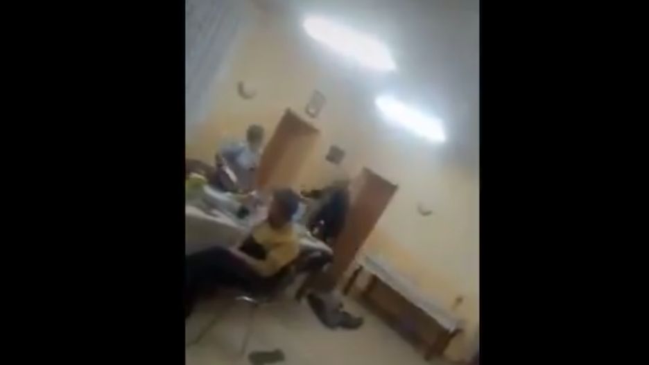 Po tym jak wideo trafiło do sieci, sołtys przestał pełnić swoją funkcję