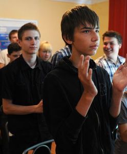 Warunkowo umorzono sprawę pobicia ucznia przez męża nauczycielki