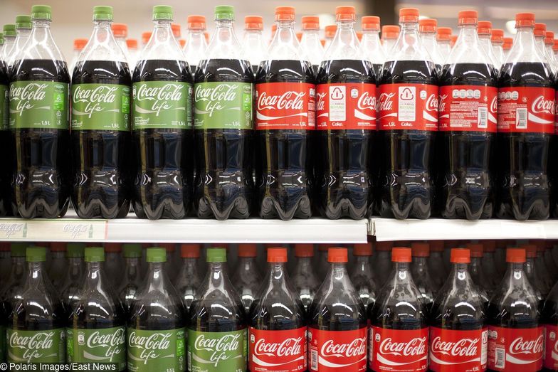 Coca-Cola tworzy masę plastiku. Firma przystąpiła do programu na rzecz Nowej Gospodarki Plastikami