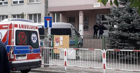 Dyrektor zdecyduje, czy informować policję o agresywnym uczniu. Eksperci krytykują ten  pomysł ministerstwa