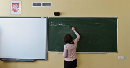 Mieli znęcać się nad uczniami. Ruszył proces nauczycieli