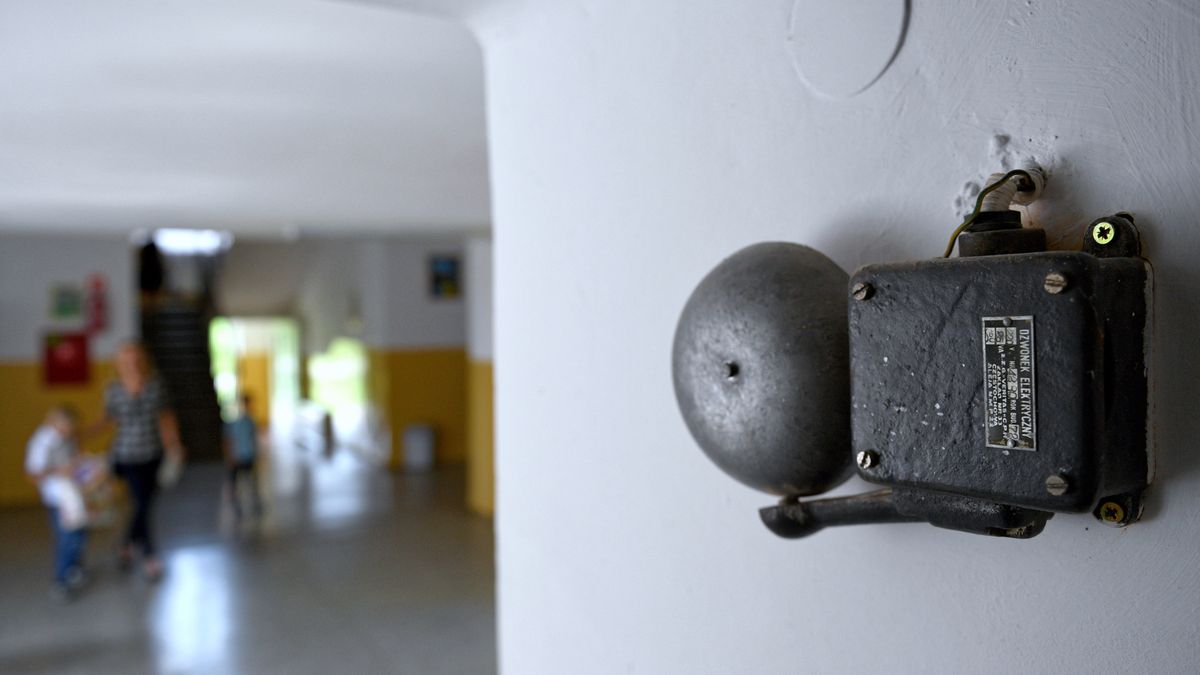 Wcale niemało jest szkół,  w których z roku na rok ubywa uczniów