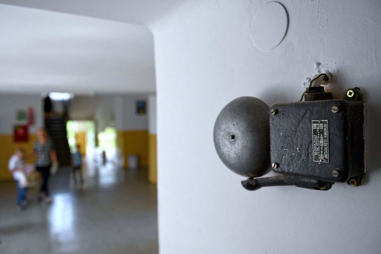 "Mówienie o tym, jak zły jest podwójny rocznik, to jedynie połowa prawdy". Trudna codzienność szkół na prowincji