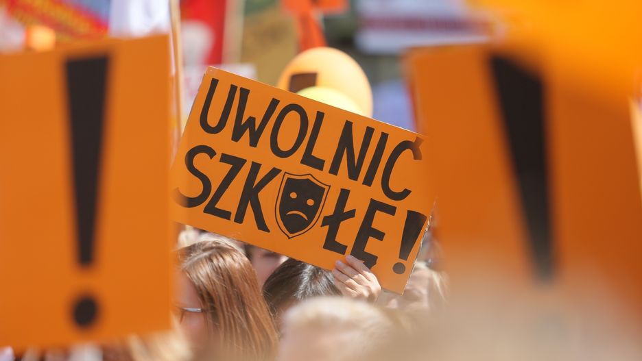Uczennice i uczniowie ZSZ nr 4 w Opolu apelują do nauczycieli, by zawiesili strajk
