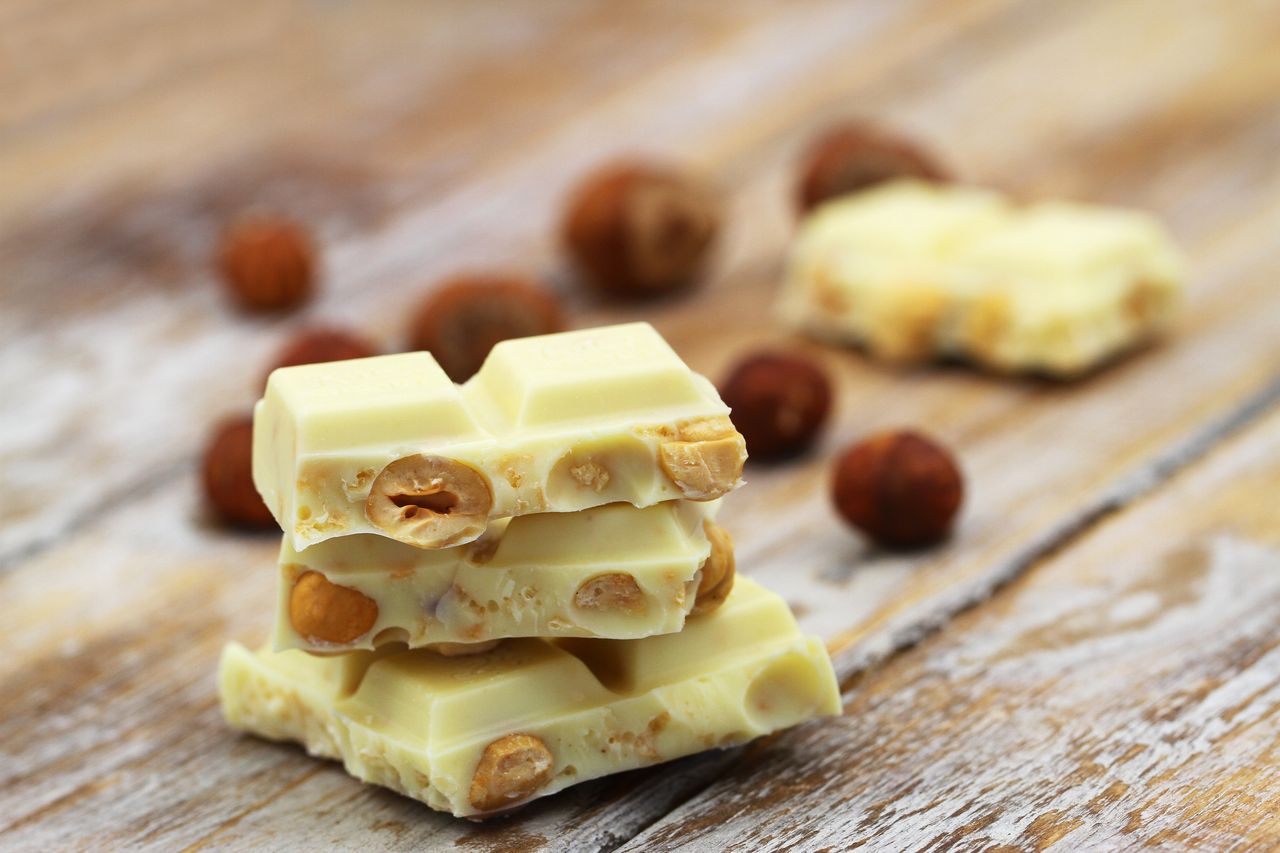 Biała czekolada – gratka dla miłośników delikatnego smaku