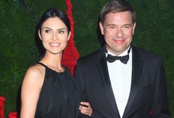 Kim jest tajemnicza partnerka Karolaka z balu Fundacji TVN? Mamy jej zdjęcia