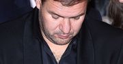 Tomasz Karolak w trumnie! Wstrząsające zdjęcia z "pogrzebu" aktora trafiły do sieci!