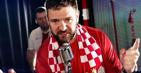 Tomek Karolak i zespół Pączki w Tłuszczu kibicami! WIDEO