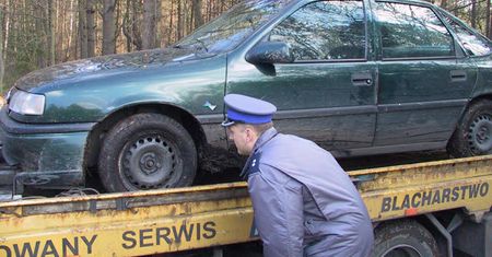 Nabici w kradzione auto