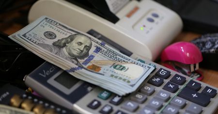 Kursy walut. Jest opór na dolarze