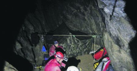 Tatry. Jaskinia Wielka Śnieżna. Ratownicy TOPR dotarli do ciał grotołazów