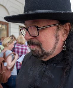 "Dobra zmiana nie zgodziła się na  mój udział" - oburza się Hołdys. Wygląda na to, że muzyk przesadził