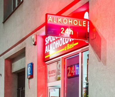 Złodziej wszedł do monopolowego i powiedział, że chce być aresztowany