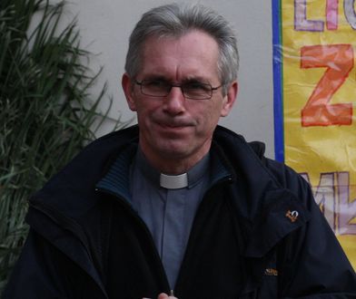 Ksiądz w czasie kolędy nie chciał pieniędzy. Zamiast tego dawał wiernym prezenty