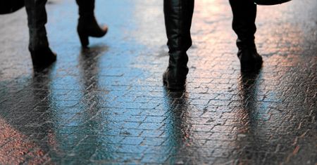 Ostrzeżenie pogodowe. Uważajcie na drogach i chodnikach
