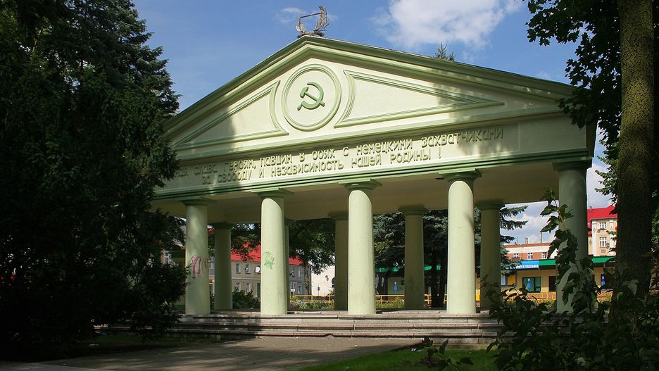 Mauzoleum zburzono 8 września