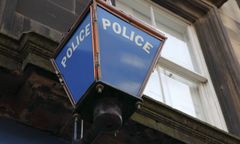 Szkocja. Znaleziono zwłoki Polaka w spalonym aucie