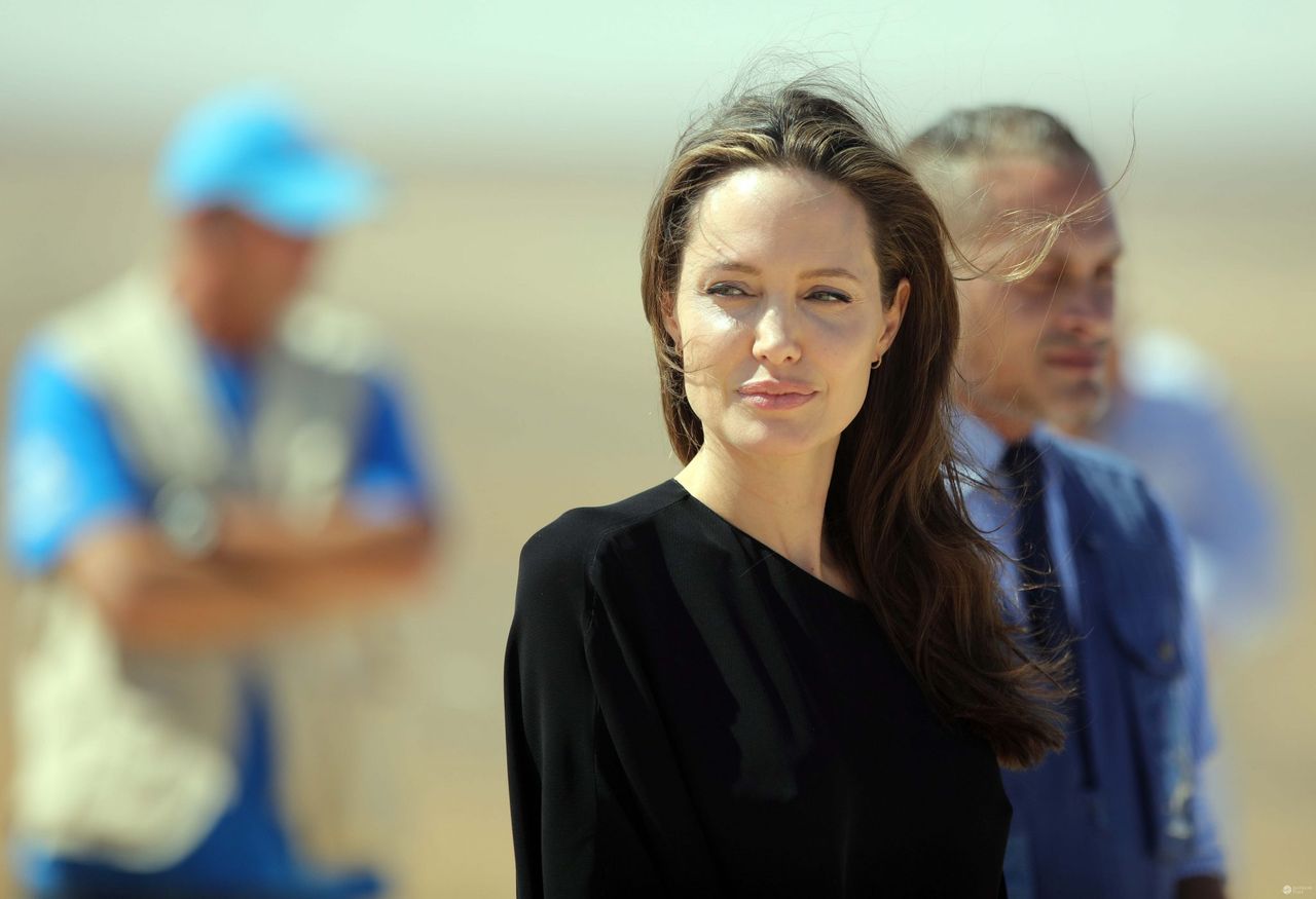 Angelina Jolie odwiedziła obóz dla syryjskich uchodźców. Zdjęcia
