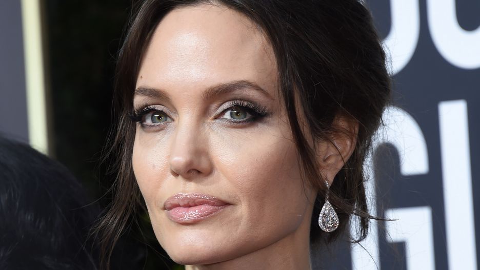 Jolie nie czuje się komfortowo w nowej sytuacji