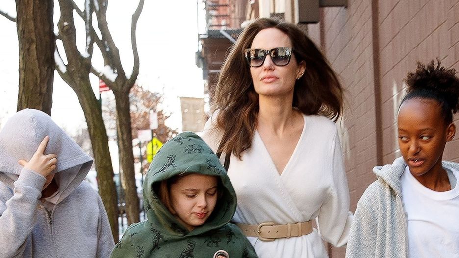  Angelina zastanawia się nad powiększeniem rodziny