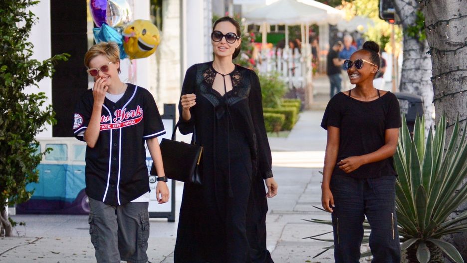 Angelina Jolie z córkami 